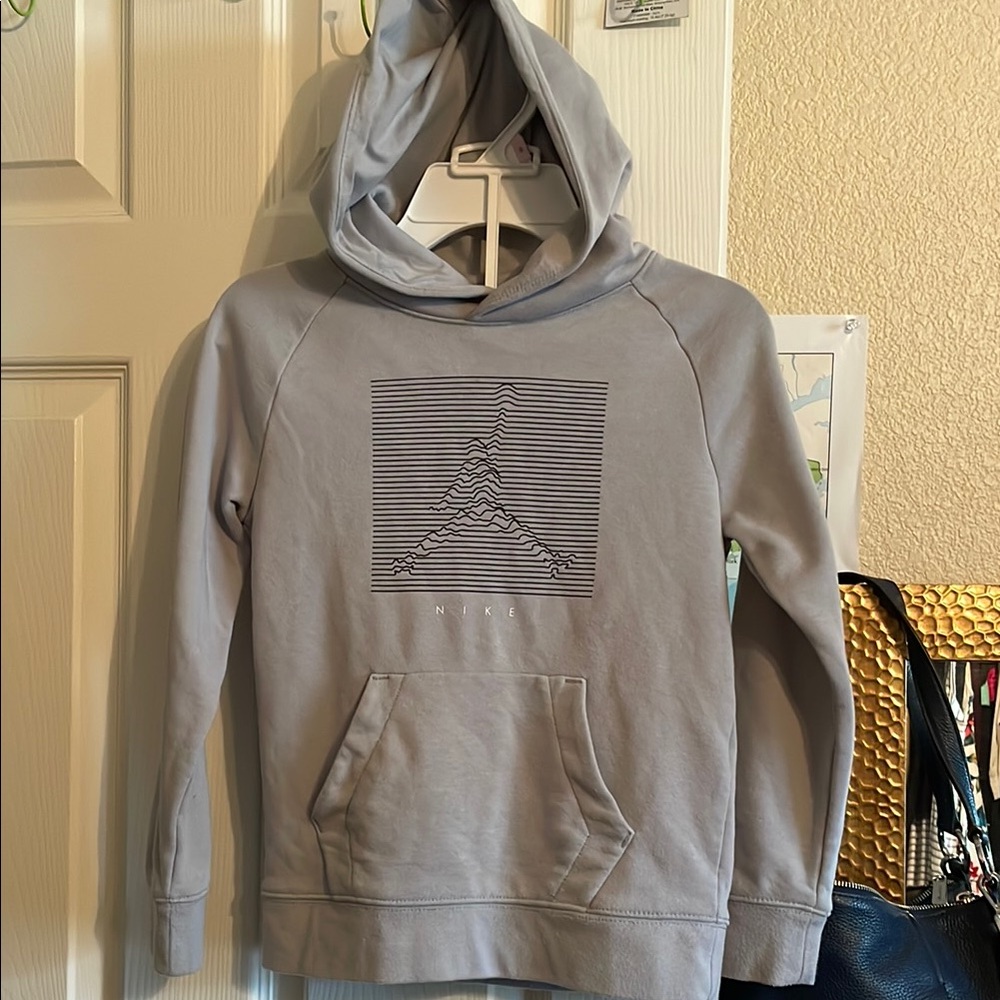 Nike Light Gray Hoodie with Graphic Jumpman